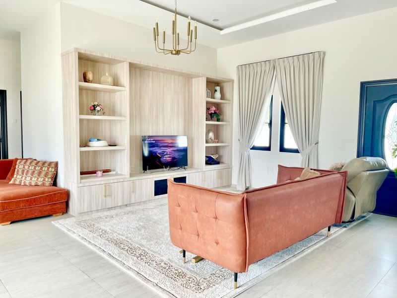Rumah Banglo untuk Disewa di Alor Gajah (Melaka) - Kelvin Tan - Living Room - PropertyGuru.com.my