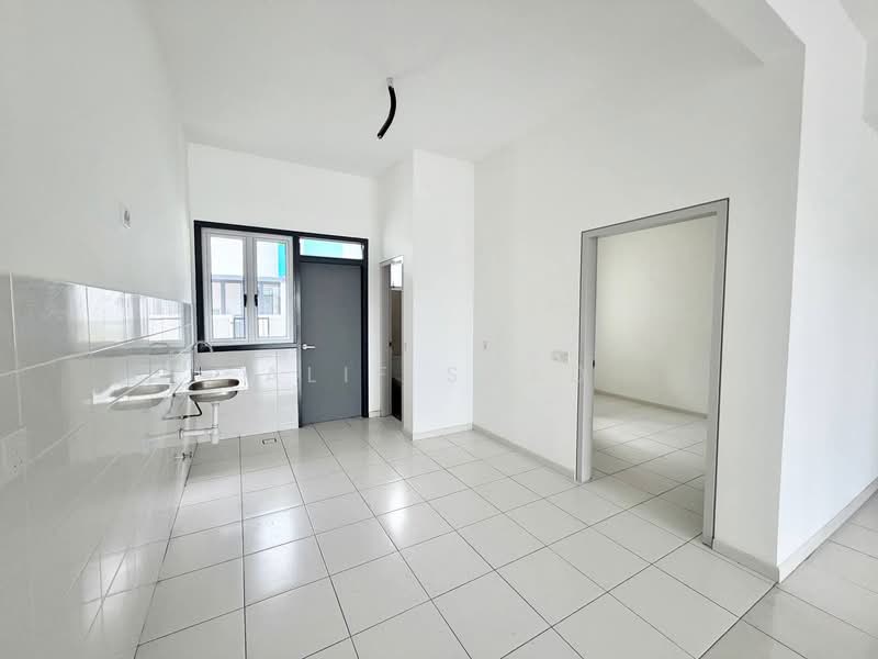 Rumah Teres 2 Tingkat untuk Dijual di Taman Sepang (Sepang) - Alif Saad - PropertyGuru.com.my