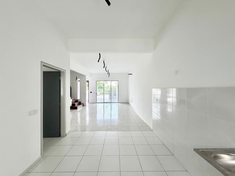 Rumah Teres 2 Tingkat untuk Dijual di Taman Sepang (Sepang) - Alif Saad - PropertyGuru.com.my