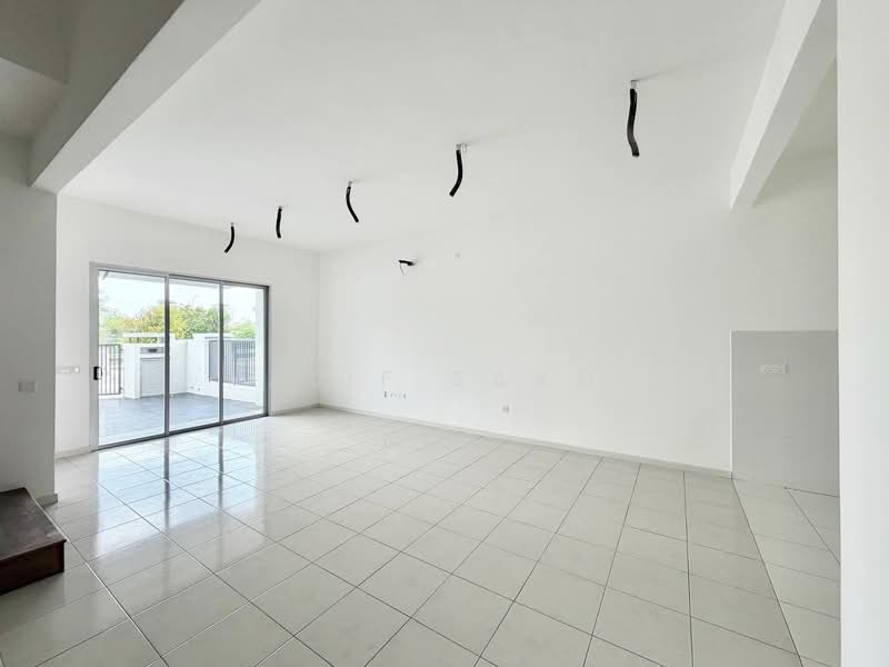 Rumah Teres 2 Tingkat untuk Dijual di Taman Sepang (Sepang) - Alif Saad - PropertyGuru.com.my