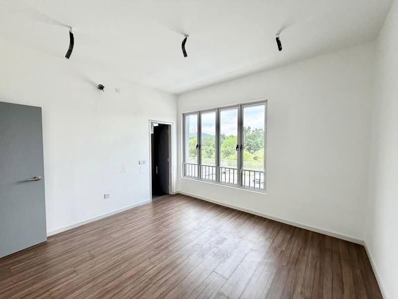 Rumah Teres 2 Tingkat untuk Dijual di Taman Sepang (Sepang) - Alif Saad - PropertyGuru.com.my