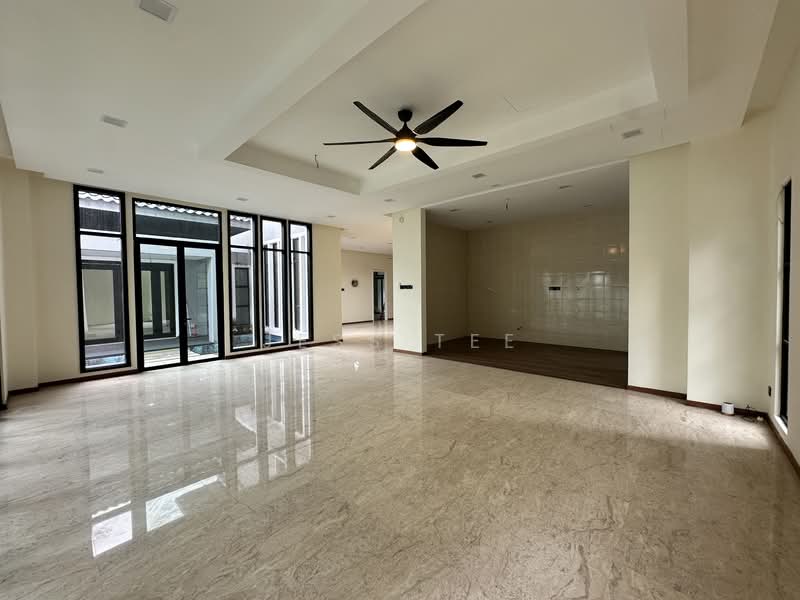 Rumah Banglo untuk Dijual di Bukit Jelutong (Shah Alam) - Jess Tee - Living Room - PropertyGuru.com.my