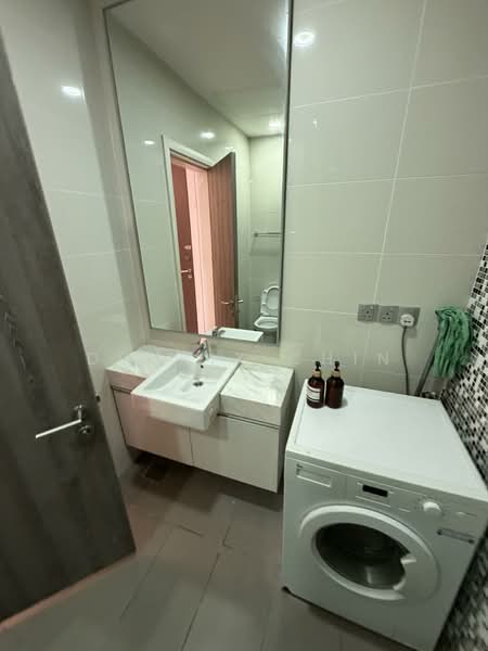 Service Residence for Rent at M Suites - Dennix Chin - Bathroom - PropertyGuru.com.my