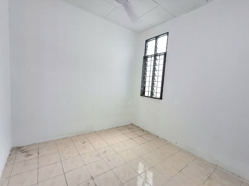 Rumah Teres 1 Tingkat untuk Dijual di Taman Desa Pd (Linggi) - Umi Khalsom Ibrahim - PropertyGuru.com.my