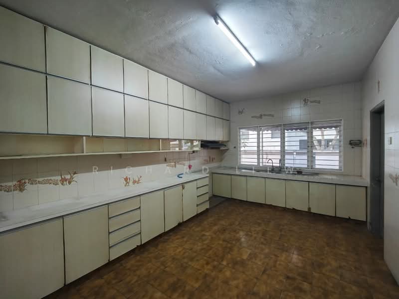 Rumah Banglo untuk Dijual di SS 21, Damansara Utama (Petaling Jaya) - Richard Liew - Kitchen - PropertyGuru.com.my