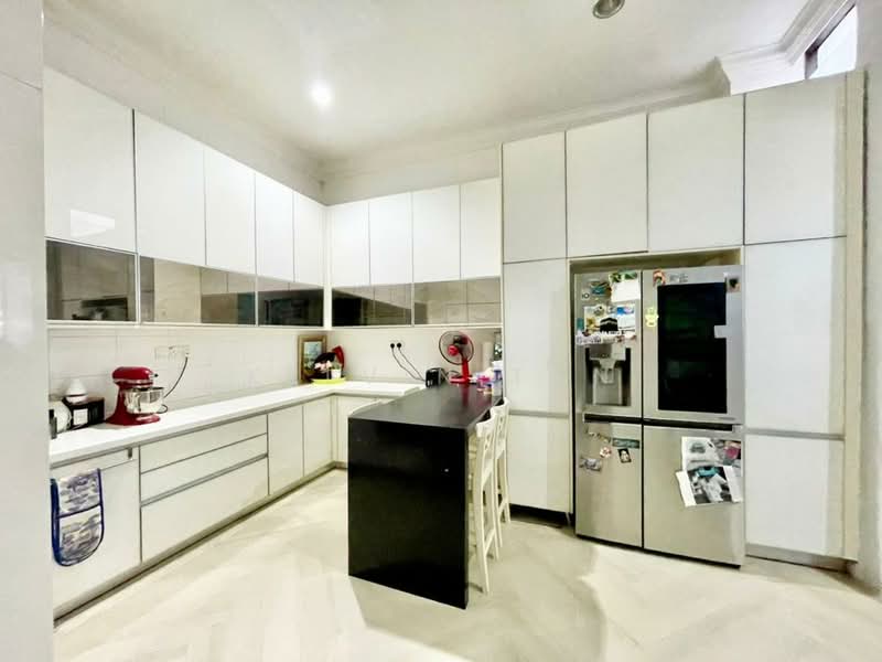 Rumah Berkembar untuk Disewa di Subang Jaya (Selangor) - Kelvin Tan - Kitchen - PropertyGuru.com.my