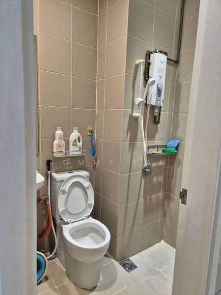 Kondominium untuk Disewa di Sri Putramas III / Royal Regent - TOMMY TAN - Bathroom - PropertyGuru.com.my