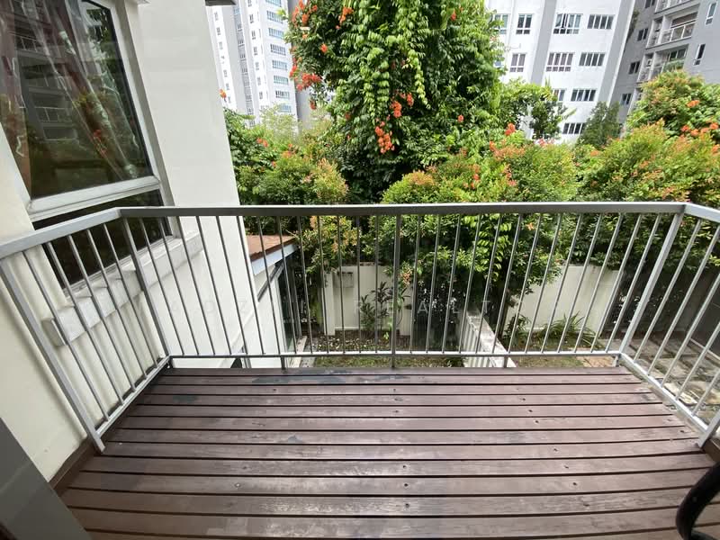 Rumah Berkembar untuk Dijual di Mont Kiara (Kuala Lumpur) - Fadzli Realtor - Balcony - PropertyGuru.com.my