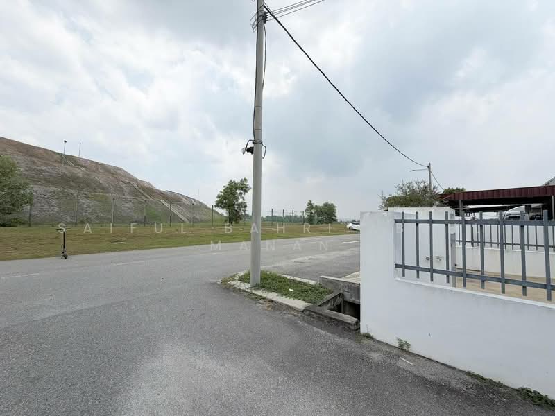 Rumah Teres 2 Tingkat untuk Dijual di Kuala Selangor (Selangor) - Saiful Bahri Abdul Manan - Exterior - PropertyGuru.com.my
