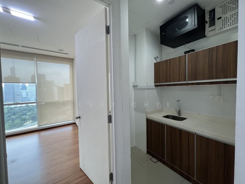 Pejabat untuk Disewa di KLCC (KL City Centre) - Jessy Chye - Kitchen - PropertyGuru.com.my