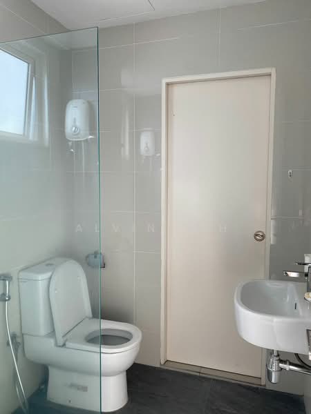 Condominium for Rent at La Thea Residences - Alvin Teh - Bathroom - PropertyGuru.com.my