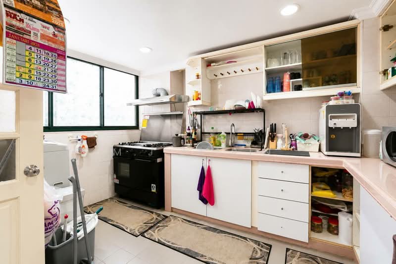 Condominium for Sale at Tiara Ampang - M.J Zairin - Kitchen - PropertyGuru.com.my