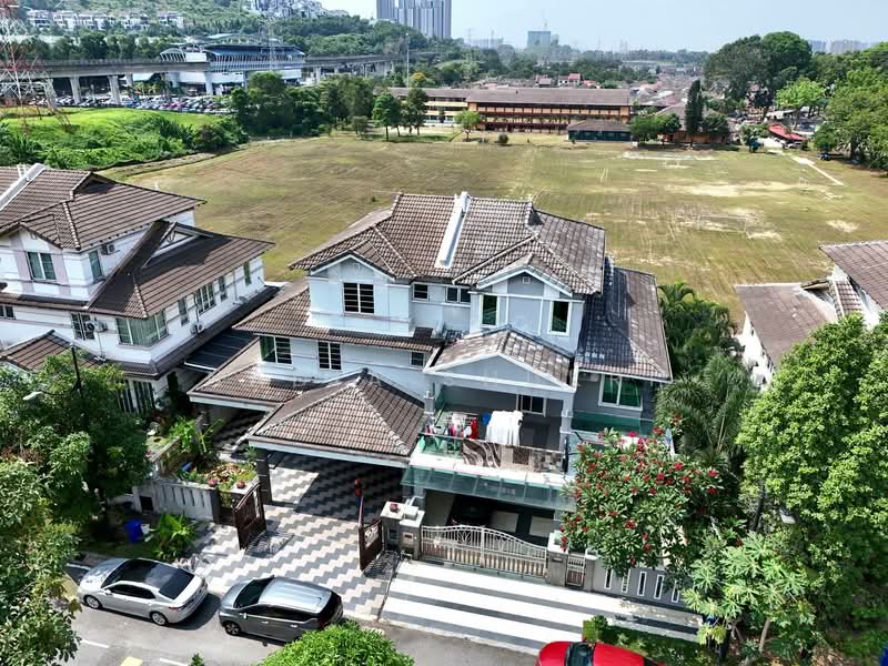 Rumah Berkembar untuk Dijual di Taman Bunga Negara (Shah Alam) - Nadia Shukri - Exterior - PropertyGuru.com.my