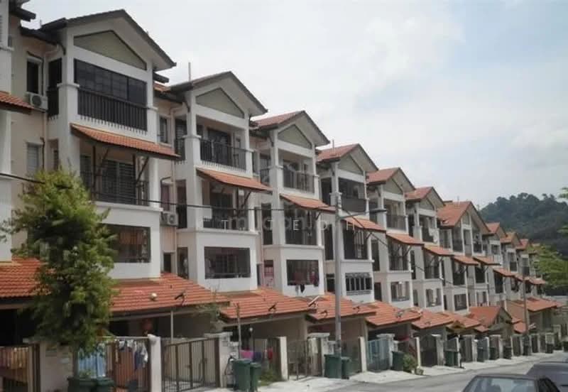 Townhouse for Sale in Taman Amansiara (Rawang) - KT Teoh - Exterior - PropertyGuru.com.my