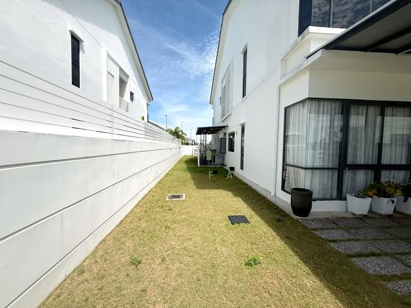 Rumah Berkembar untuk Dijual di Cyberjaya (Selangor) - Ahmad Fadlee - PropertyGuru.com.my