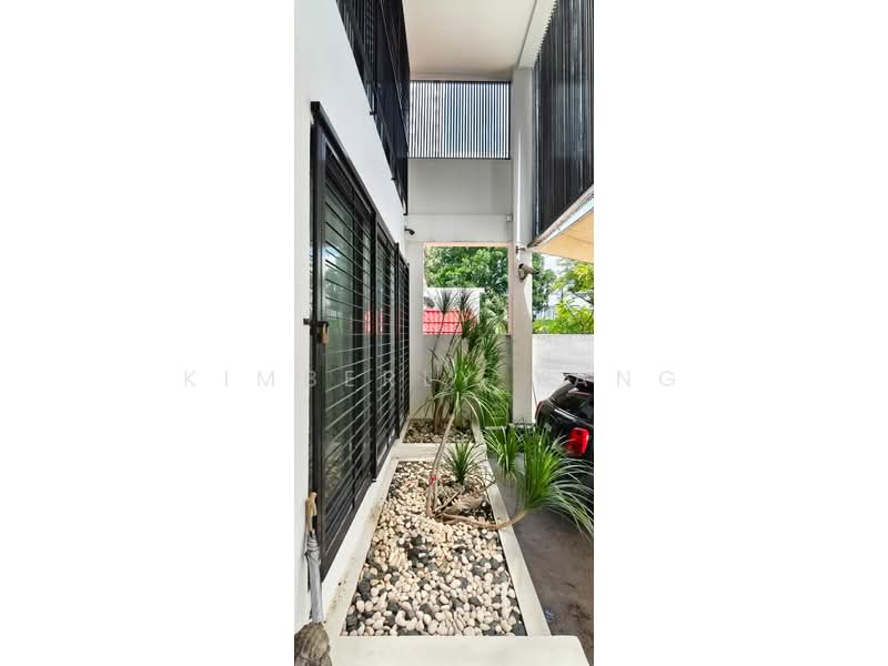 2-storey Terraced House for Sale in Taman Desa (Kuala Lumpur) - Kimberly Yang - Exterior - PropertyGuru.com.my