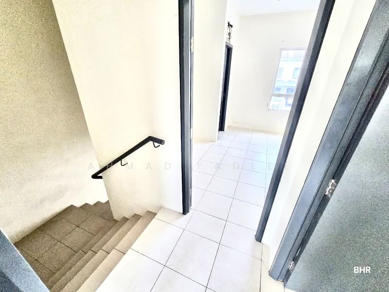 Rumah Teres 2 Tingkat untuk Dijual di Dengkil (Selangor) - Ahmad Fadlee - PropertyGuru.com.my