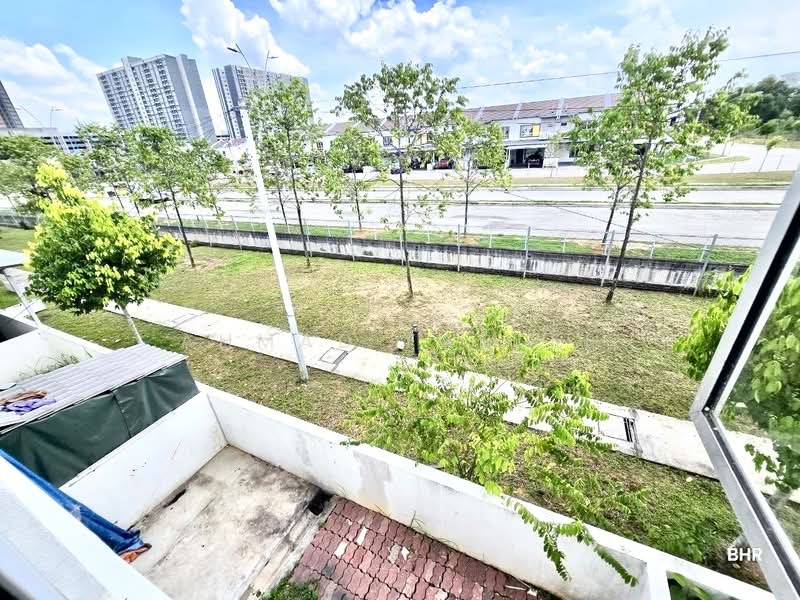 Rumah Teres 2 Tingkat untuk Dijual di Dengkil (Selangor) - Ahmad Fadlee - PropertyGuru.com.my