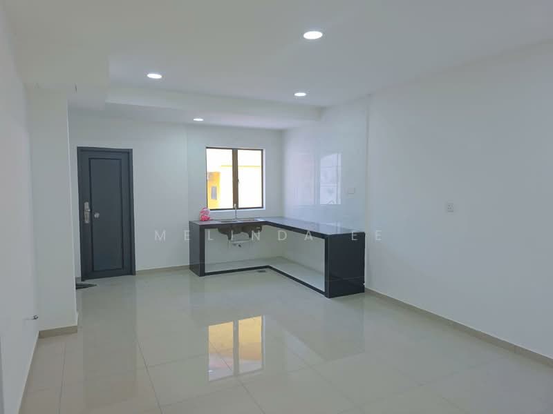 Rumah Teres 2 Tingkat untuk Dijual di Taman Putri Kulai (Kulai) - Melinda Ee - Interior - PropertyGuru.com.my