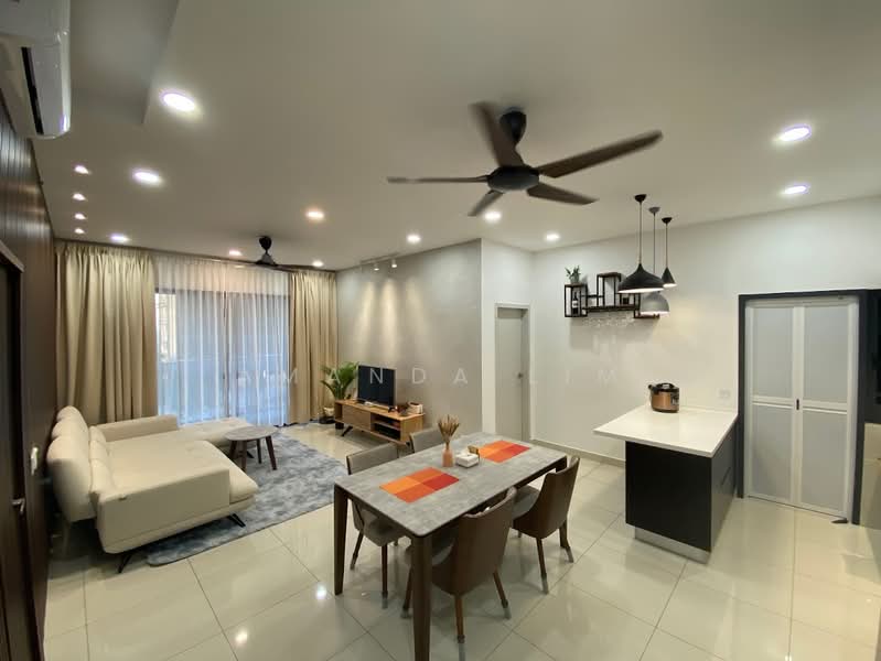 Servis Apartment untuk Disewa di Setia City Residences - Amanda Lim - Living Room - PropertyGuru.com.my
