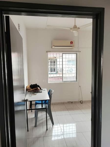 2-storey Terraced House for Sale in BANDAR PUCHONG JAYA (Puchong) - John Lee - Interior - PropertyGuru.com.my