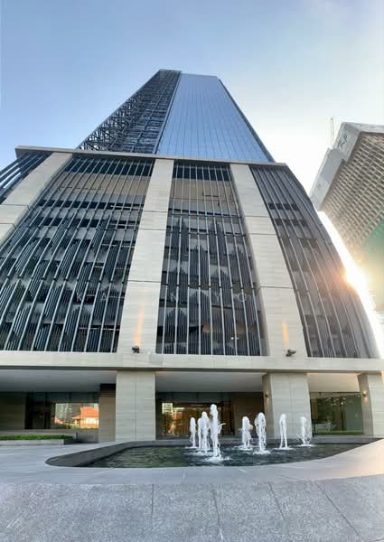 Office for Rent in KLCC (KL City Centre) - Karen Yoon - secondary drop off entrance - PropertyGuru.com.my