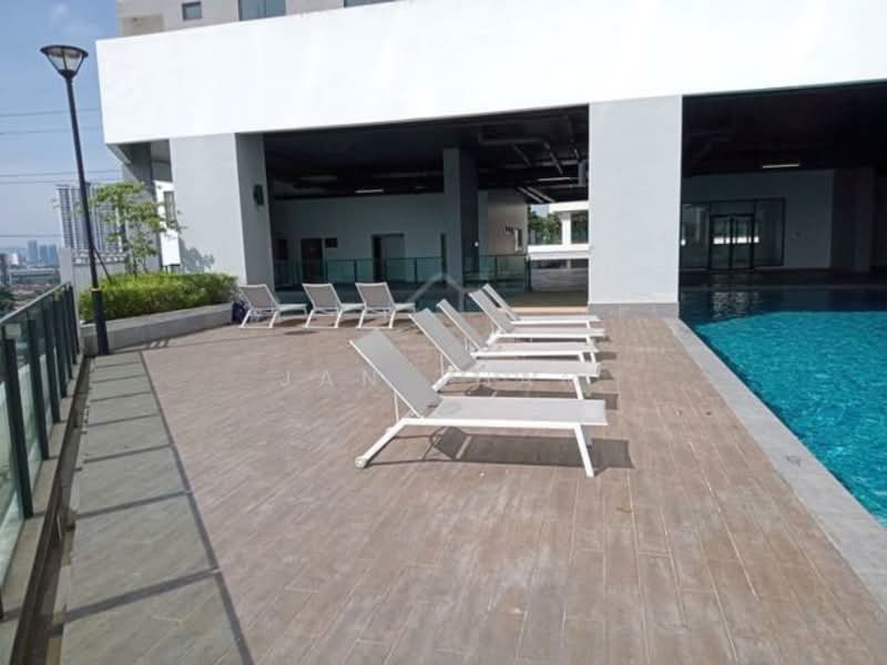 Servis Apartment untuk Dijual di Flora Residency - Jan Tham - Pool - PropertyGuru.com.my
