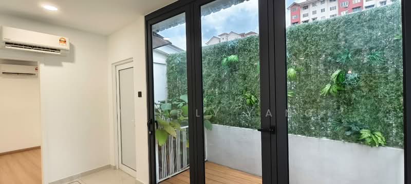 2-storey Terraced House for Sale in Taman Desa (Kuala Lumpur) - Kimberly Yang - Balcony - PropertyGuru.com.my