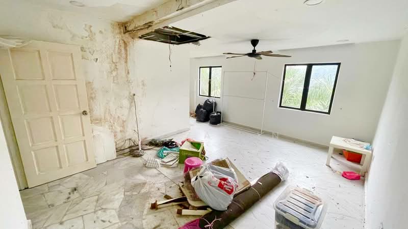 3-storey Terraced House for Sale in Taman Bukit Permai (Ampang) - M.J Zairin - Interior - PropertyGuru.com.my