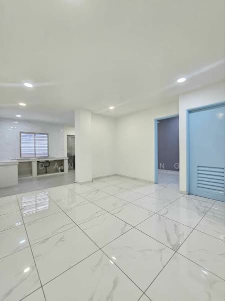 Rumah Teres 2 Tingkat untuk Dijual di Taman Desa Jaya (Johor Bahru) - Daniel Yong - Kitchen - PropertyGuru.com.my