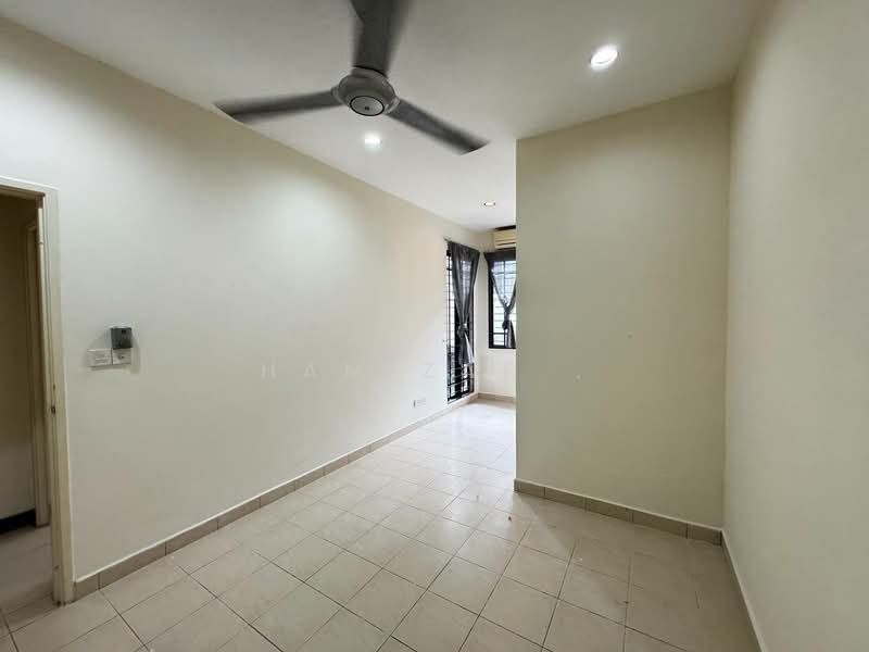Terraced House for Sale in Bukit Jelutong (Shah Alam) - Hamizah . - Interior - PropertyGuru.com.my