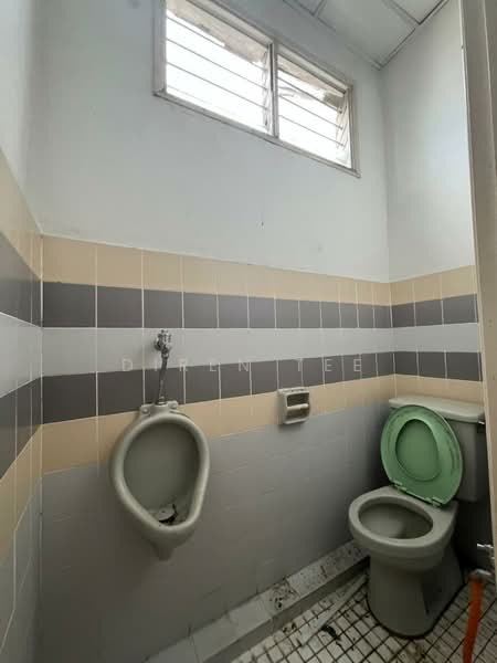 Pejabat untuk Disewa di Wangsa Melawati (Wangsa Maju) - Diren Tee - Bathroom - PropertyGuru.com.my