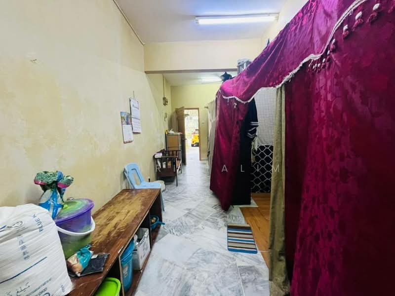 Rumah Bandar untuk Dijual di Shah Alam (Selangor) - Hairi Halim - PropertyGuru.com.my