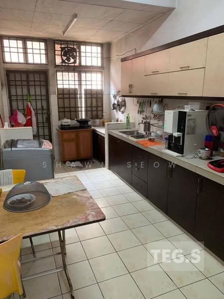Rumah Teres untuk Dijual di Kota Kemuning (Shah Alam) - Shawn Seow - Kitchen - PropertyGuru.com.my