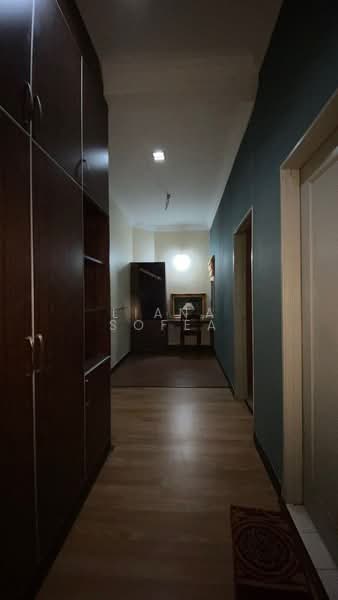 Rumah Berkembar untuk Dijual di Bangi (Selangor) - Liana Sofea - Corridor - PropertyGuru.com.my