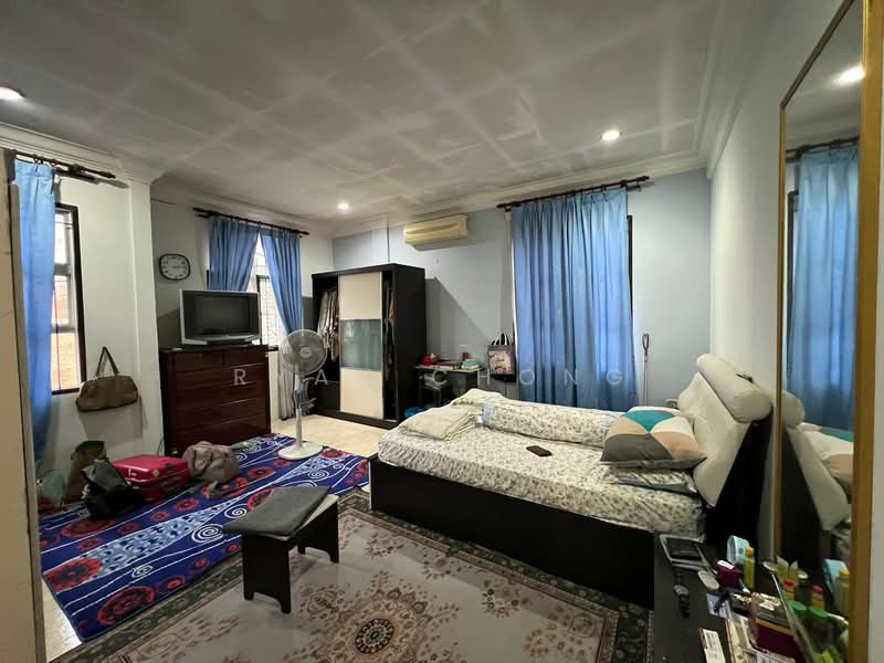 Semi-Detached House for Sale in Taman Putri (Kulai) - Ryan Chong - PropertyGuru.com.my