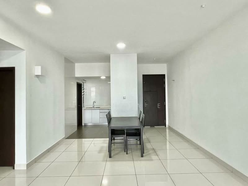 Service Residence for Sale at Molek Pulai - Melinda Ee - Kitchen - PropertyGuru.com.my