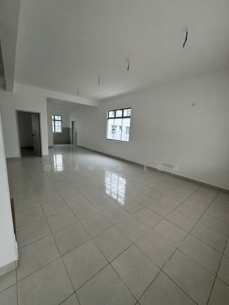 Rumah Teres 2 Tingkat untuk Dijual di Taman Bestari Perdana (Pasir Gudang) - Orange Koh - Living Room - PropertyGuru.com.my
