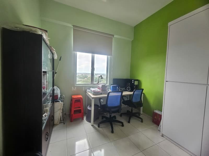 Pangsapuri untuk Dijual di Rumah Pangsa Bukit Baru Jaya - Mii Ong - Study - PropertyGuru.com.my