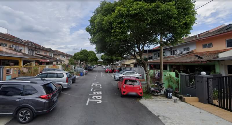 1-storey Terraced House for Sale in Seri Kembangan (Selangor) - Fifi Natasya - Exterior - PropertyGuru.com.my