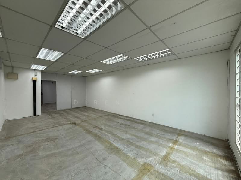 Kedai / Pejabat untuk Disewa di Mutiara Gombak (Gombak) - Diren Tee - Interior - PropertyGuru.com.my