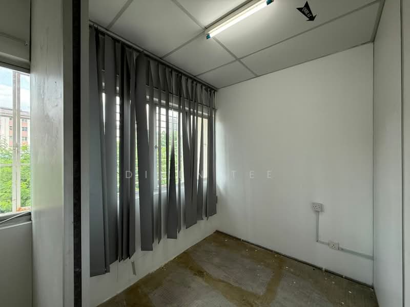 Kedai / Pejabat untuk Disewa di Mutiara Gombak (Gombak) - Diren Tee - Interior - PropertyGuru.com.my