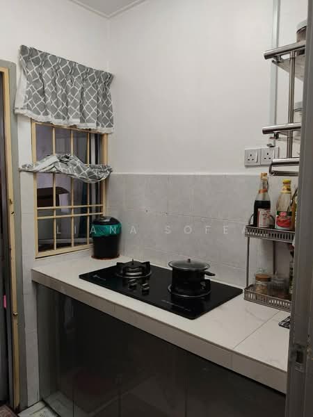 Semi-Detached House for Sale in Bandar Seri Putra (Bangi) - Liana Sofea - Kitchen - PropertyGuru.com.my
