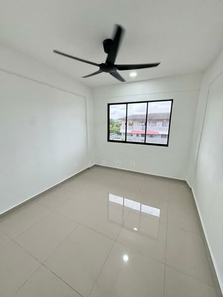 Flat for Sale at Taman Cendana - Sharon . - PropertyGuru.com.my