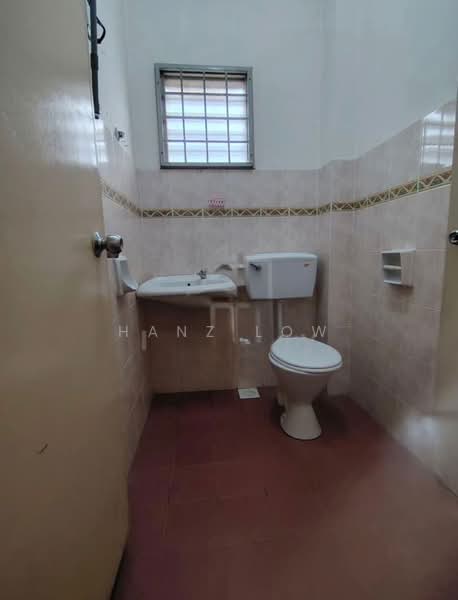 2-storey Terraced House for Rent in Cheras (Kuala Lumpur) - Hanz Low - Bathroom - PropertyGuru.com.my