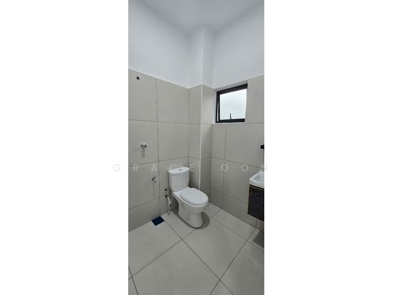2-storey Terraced House for Sale in Bandar Sungai Long (Selangor) - Grace Oon - Bathroom - PropertyGuru.com.my