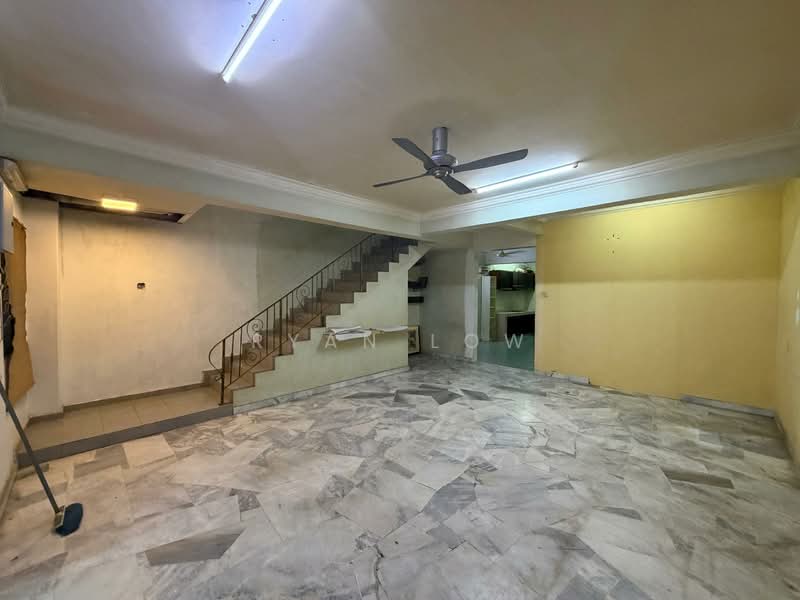 2-storey Terraced House for Sale in Mahkota Cheras (Cheras) - Ryan Low - Living Room - PropertyGuru.com.my