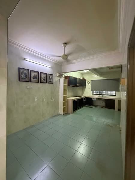 2-storey Terraced House for Sale in Mahkota Cheras (Cheras) - Ryan Low - Kitchen - PropertyGuru.com.my