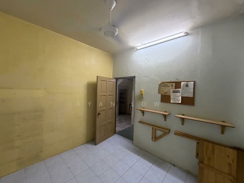 2-storey Terraced House for Sale in Mahkota Cheras (Cheras) - Ryan Low - Interior - PropertyGuru.com.my