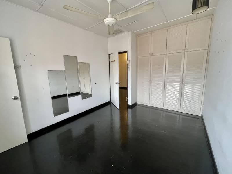2-storey Terraced House for Rent in Taman Tun Dr Ismail (Kuala Lumpur) - Yin Peng . - Bedroom - PropertyGuru.com.my